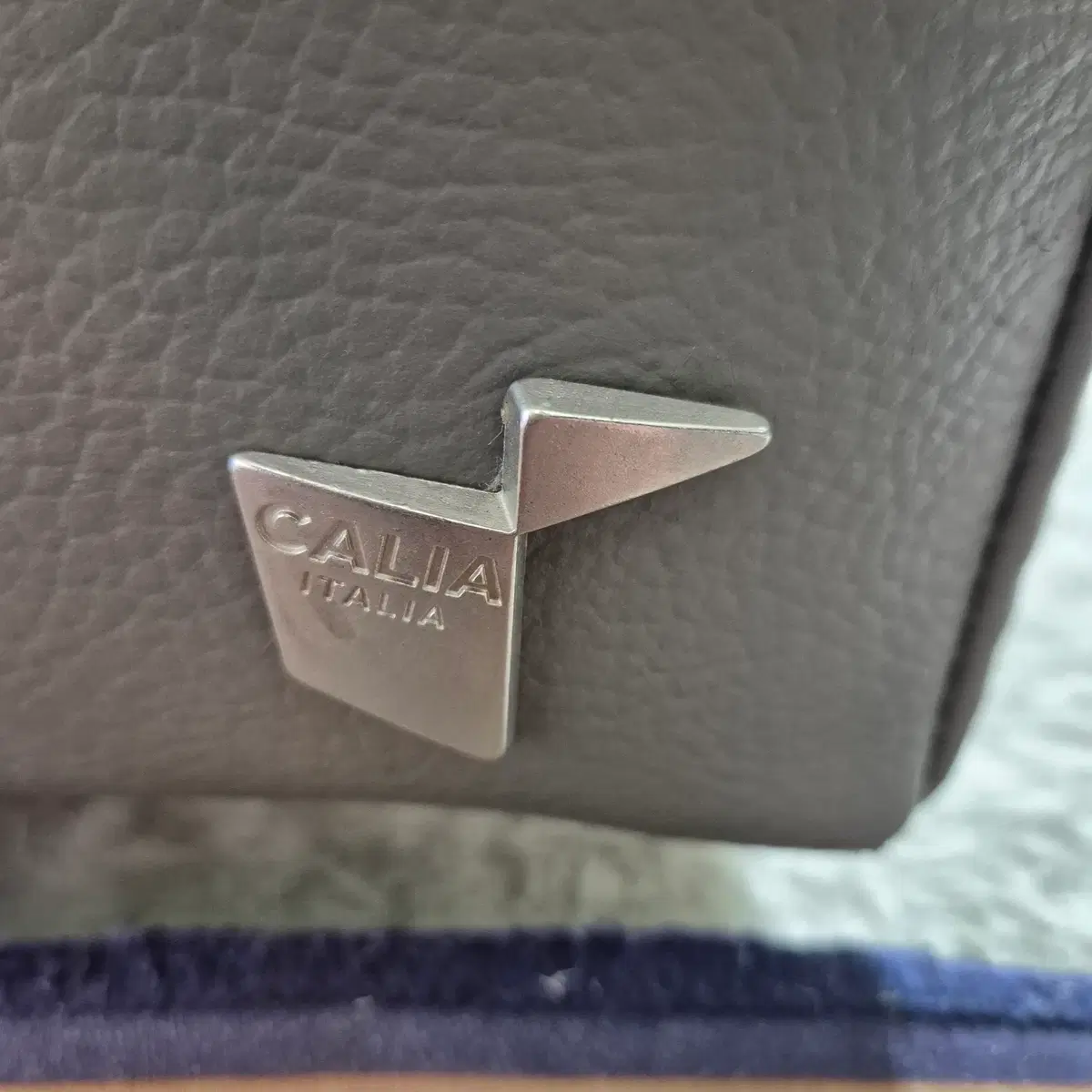 thumbnail-9